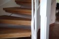 Treppe mit Krümmling weiß kombiniert